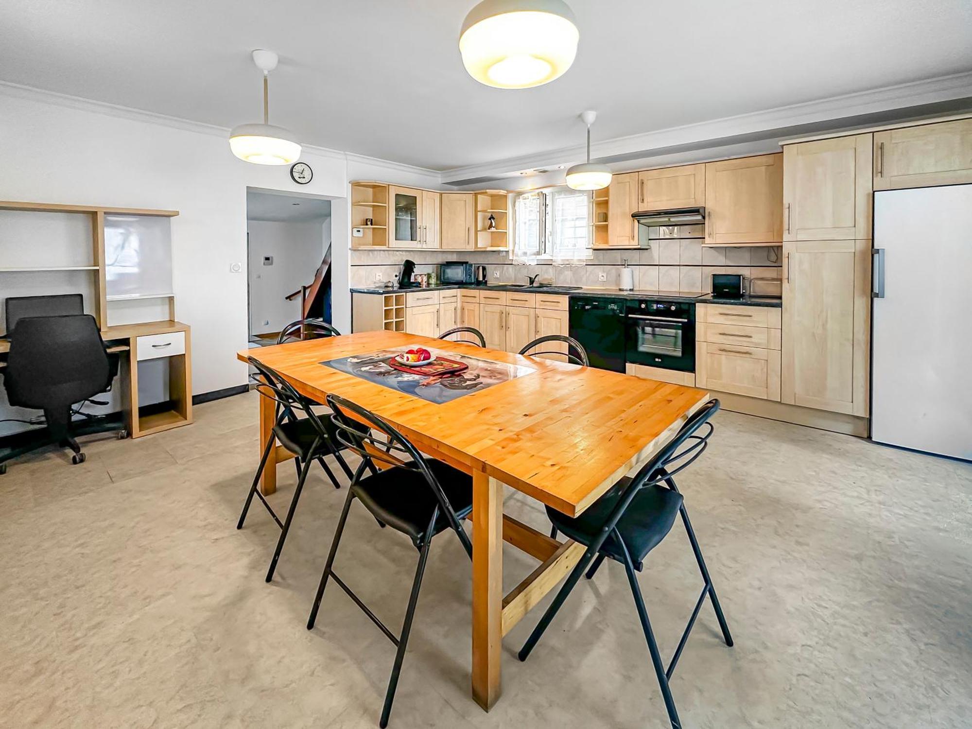 Maison Confort - Proche Aeroport Roissy Holiday home Drancy